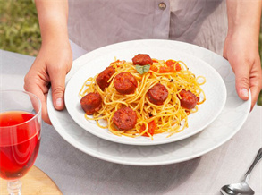 Sausage Pasta with Tea Rubs
