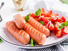 Fried ham with tomato salad