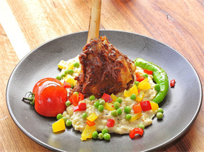 Lamb Chop Salad with Tea Rubs Recipe