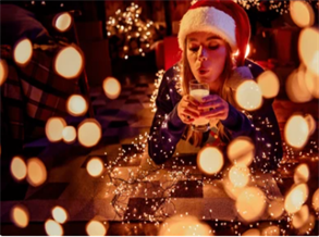 3 Christmas Wall Art Ideas For A Festive Home