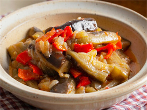 Fish-Flavored Eggplant with Tea Rubs