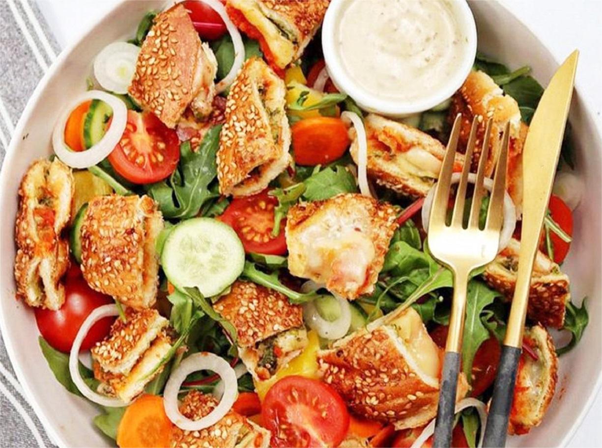 How to Make Tea-Flavored Fattoush