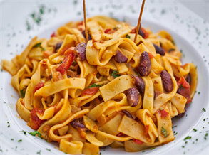 Kidney Bean Tomato Tagliatelle