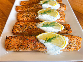 Pan-Seared Salmon with Dill Yogurt Sauce
