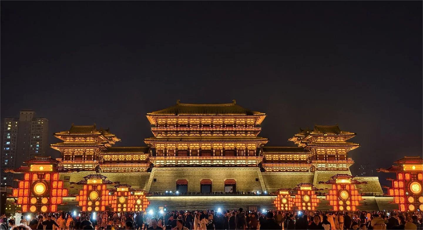 Yingtian Gate