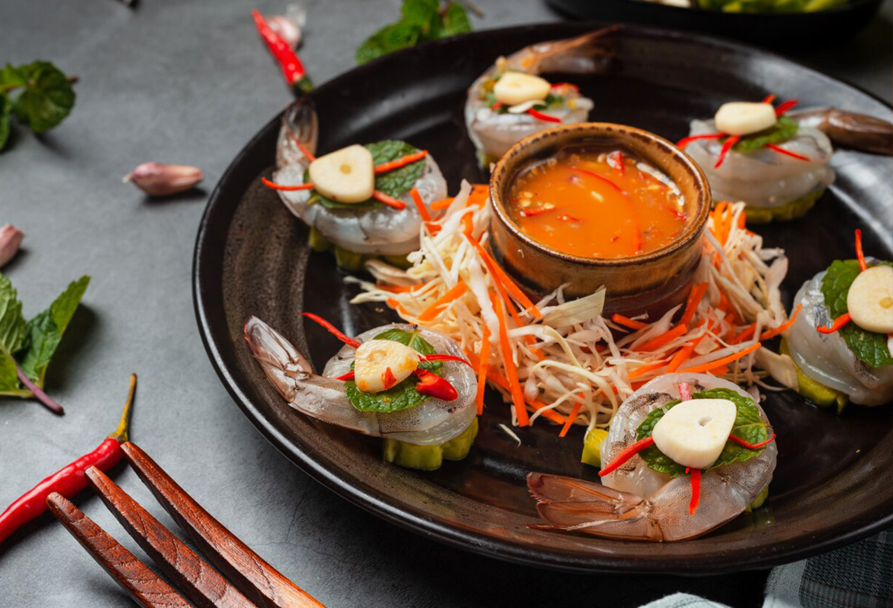 Thai Sweet and Sour Shrimp with Tea Rubs Recipe