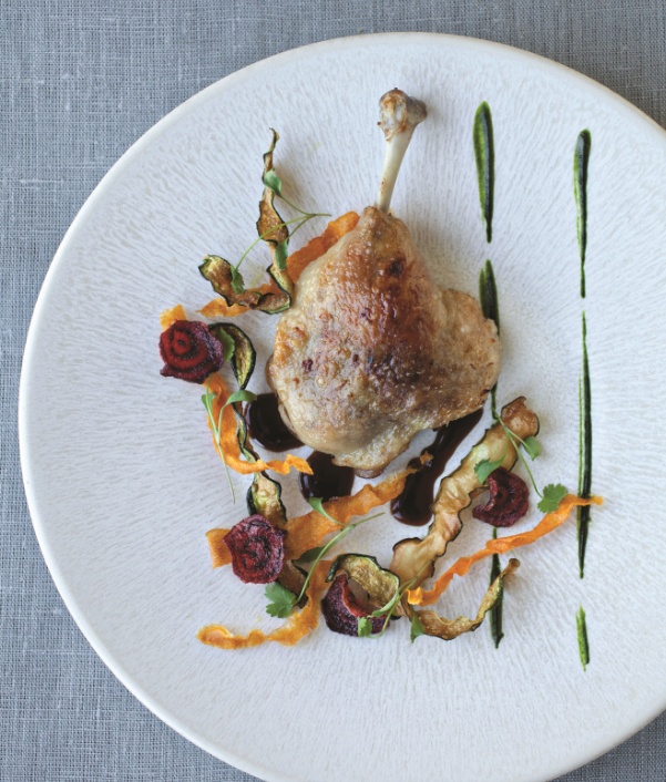 Braised Duck Legs with Barbecued Black Tea Seasonings